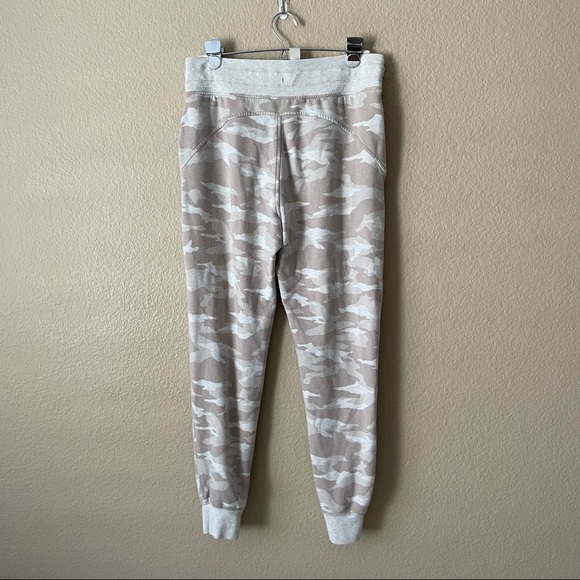 Athleta Balance Printed Soft Joggers Pants Camo Oatmeal Heather - Picture 5 of 8
